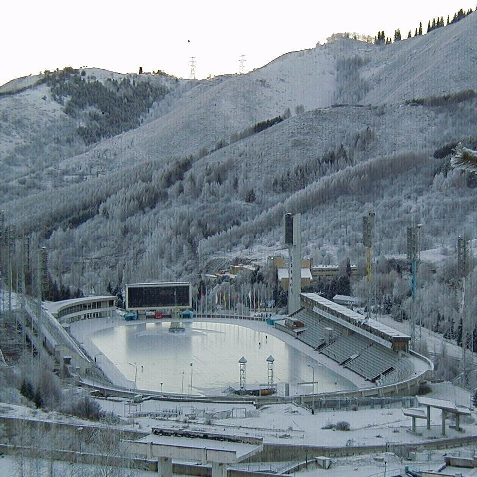 Высокогорный каток Медео (Медеу) в Алматы — легендарная ледовая арена
