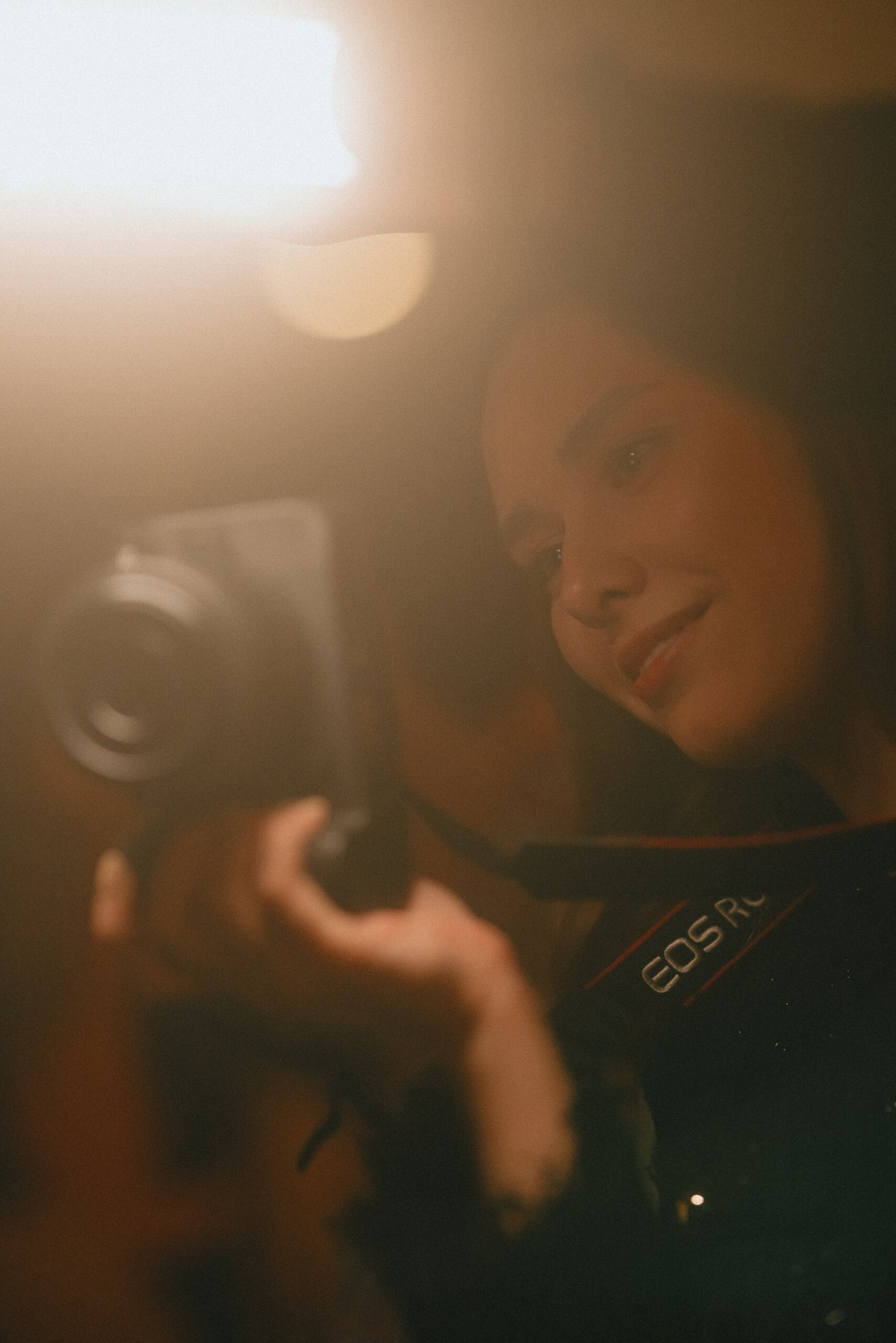 Контакты. Фотограф Полина Абрамова