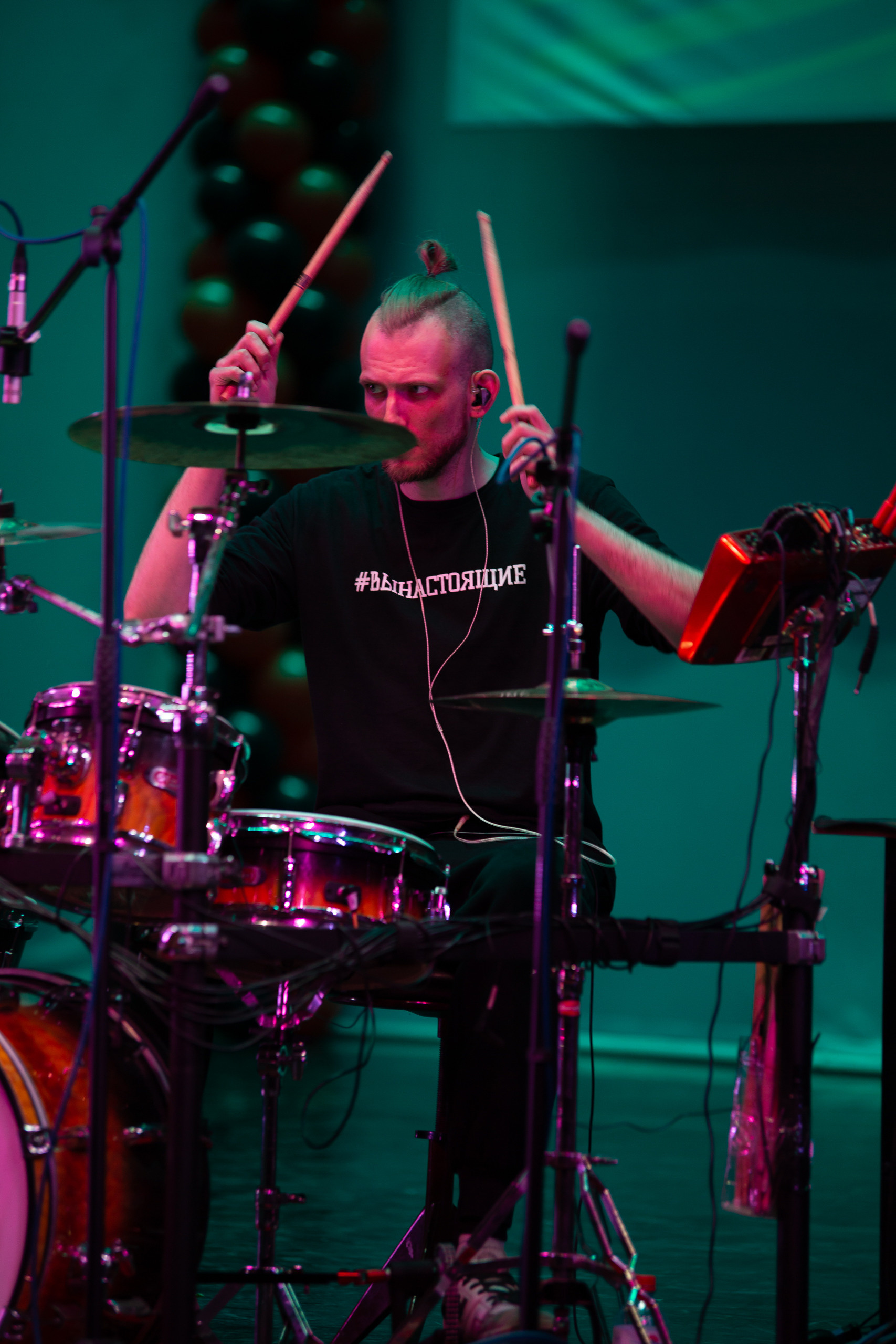 Концерт «настоящие», «Время» — 9 Мая г. Мценск. Профессиональный фотограф в Мценске и Орловской области