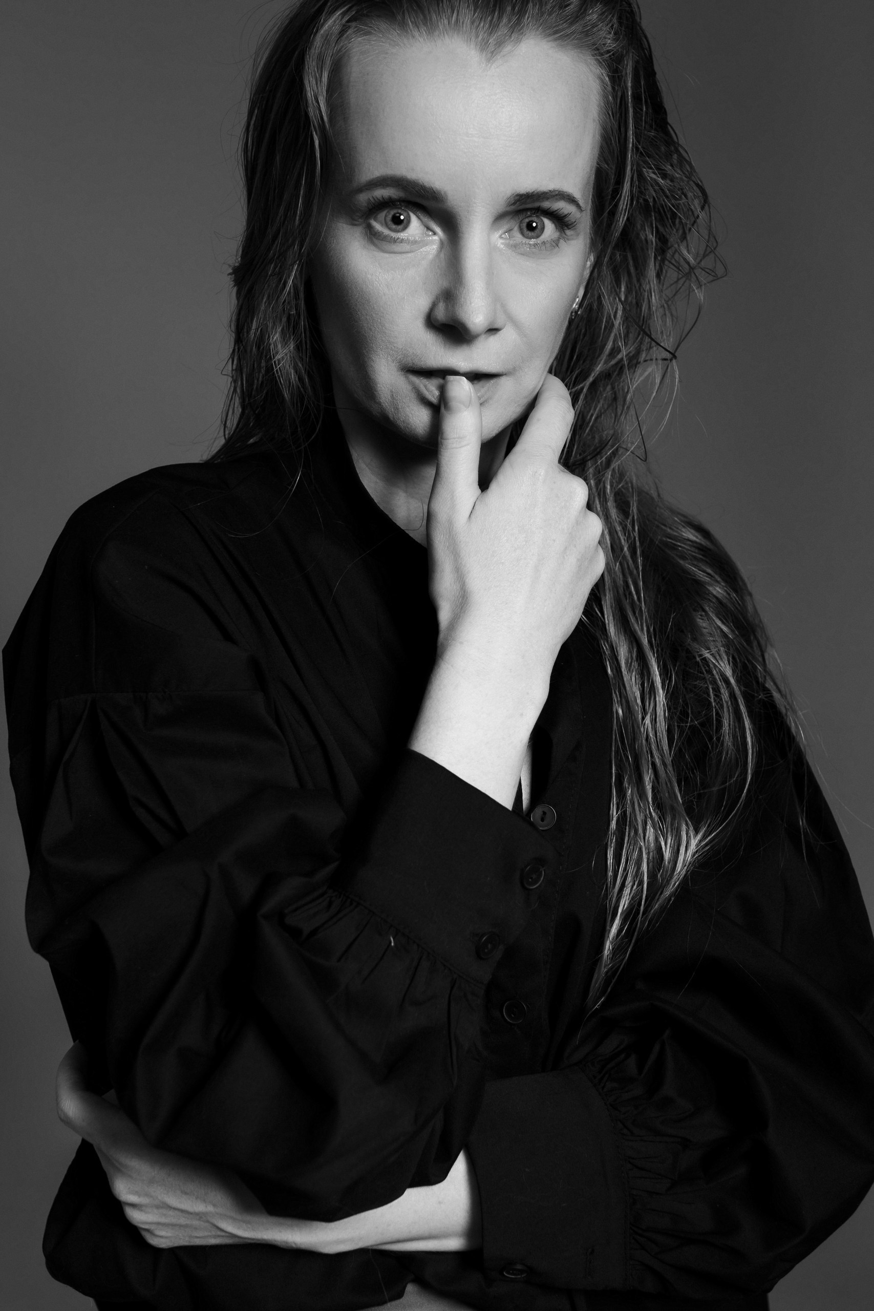 Модель Марина Доглядная. Фотограф Марина Доглядная Челябинск фотосессии с лошадьми, мотоциклами