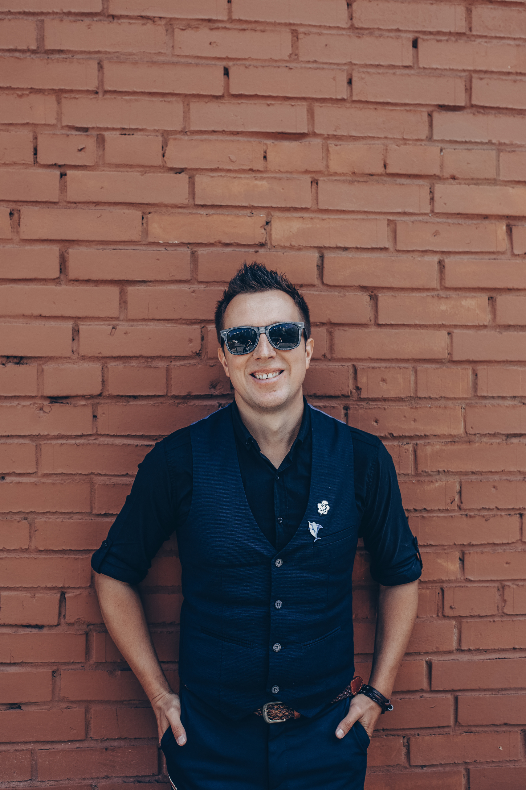 Ведущий Алексей Зубков. Ведущий на свадьбу в Москве Зубков Алексей