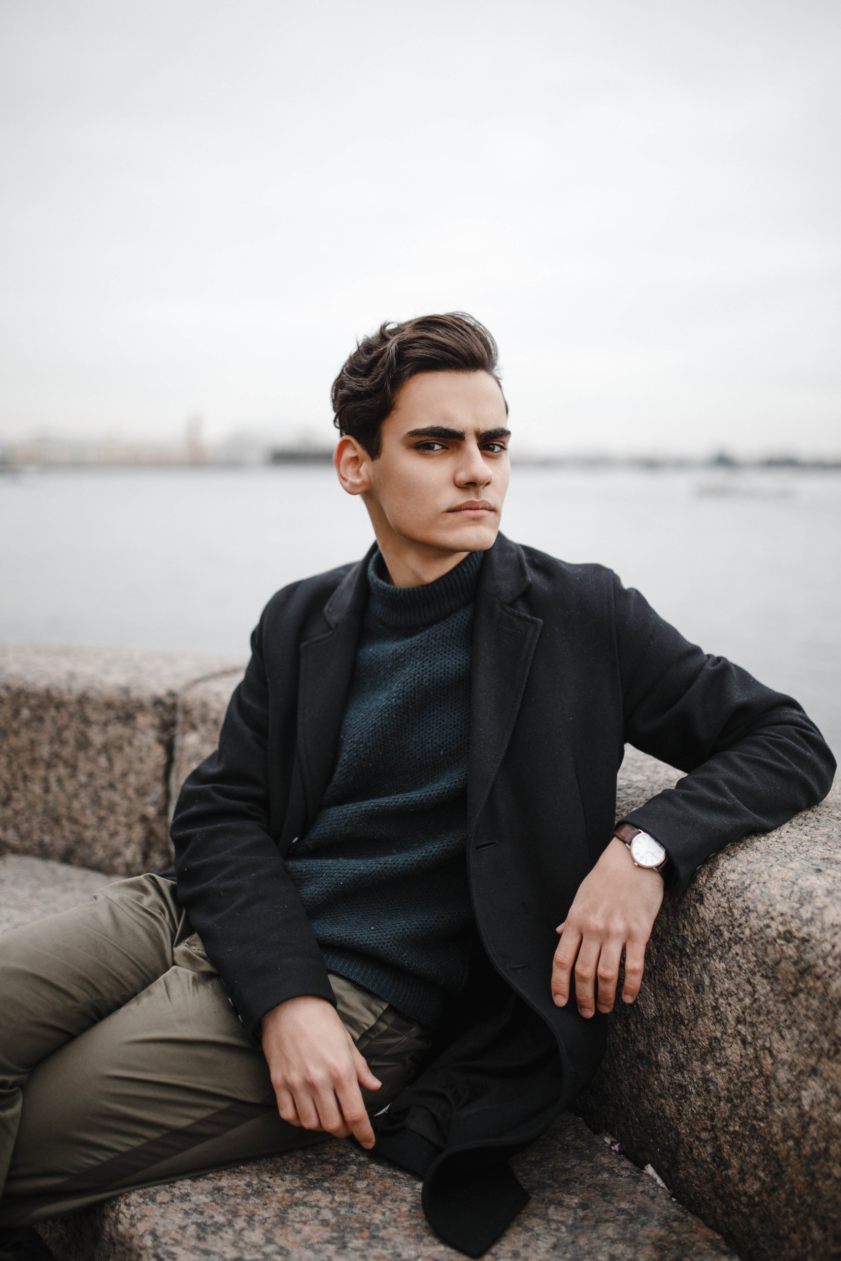 Влад. Хмурый Петербург. Семейный и свадебный фотограф Полина Принцева