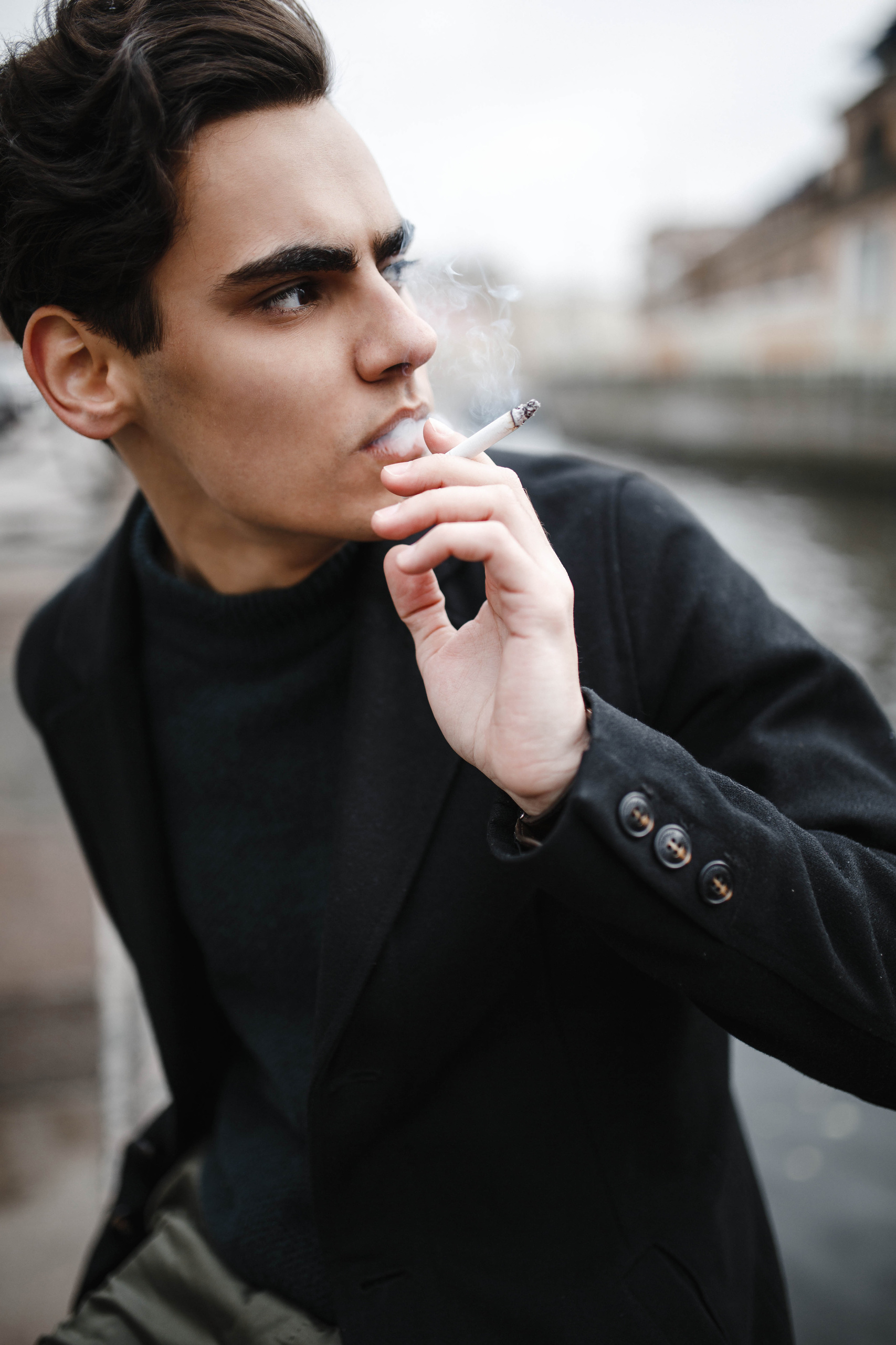 Влад. Хмурый Петербург. Семейный и свадебный фотограф Полина Принцева