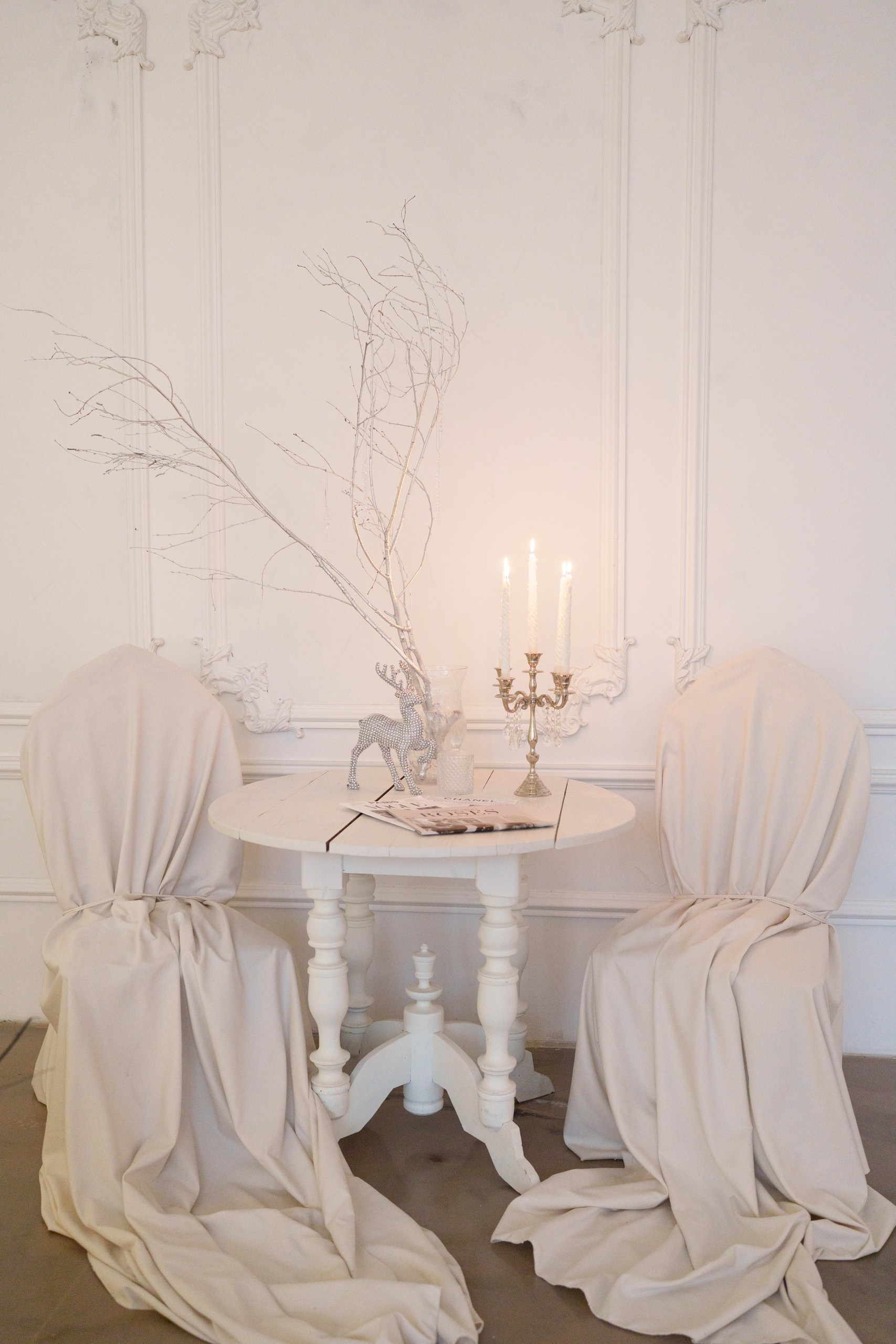 НОВОГОДНЕЕ ОФОРМЛЕНИЕ ЗАЛА КЛАССИЧЕСКИЙ