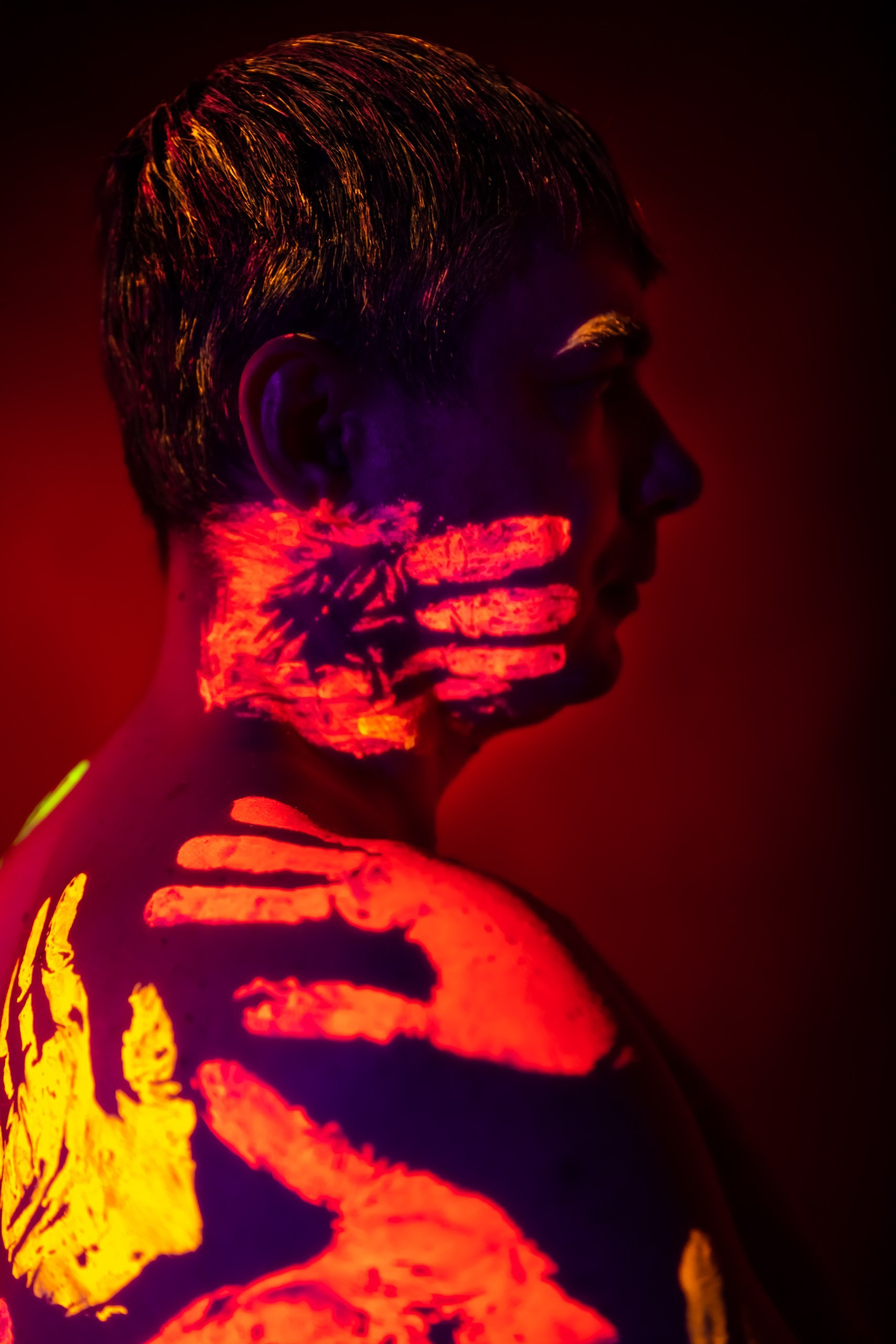 Арт-Ню НЕОН Мужской. Фотограф в Кемерово Анна Оськина