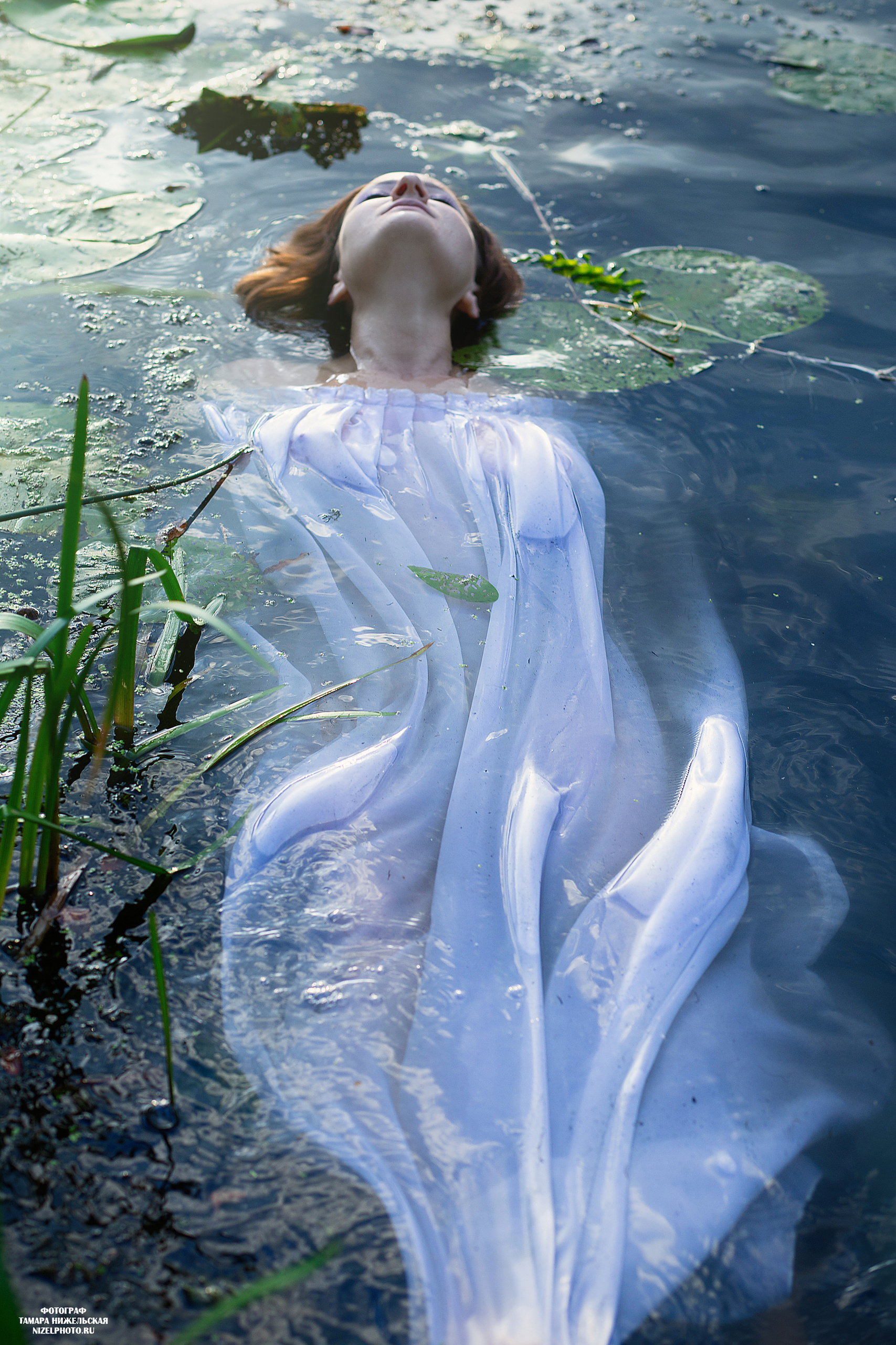 Фото проект утопленница. Главное не  бояться  пиявок. Фотограф Тамара Нижельская Воронеж