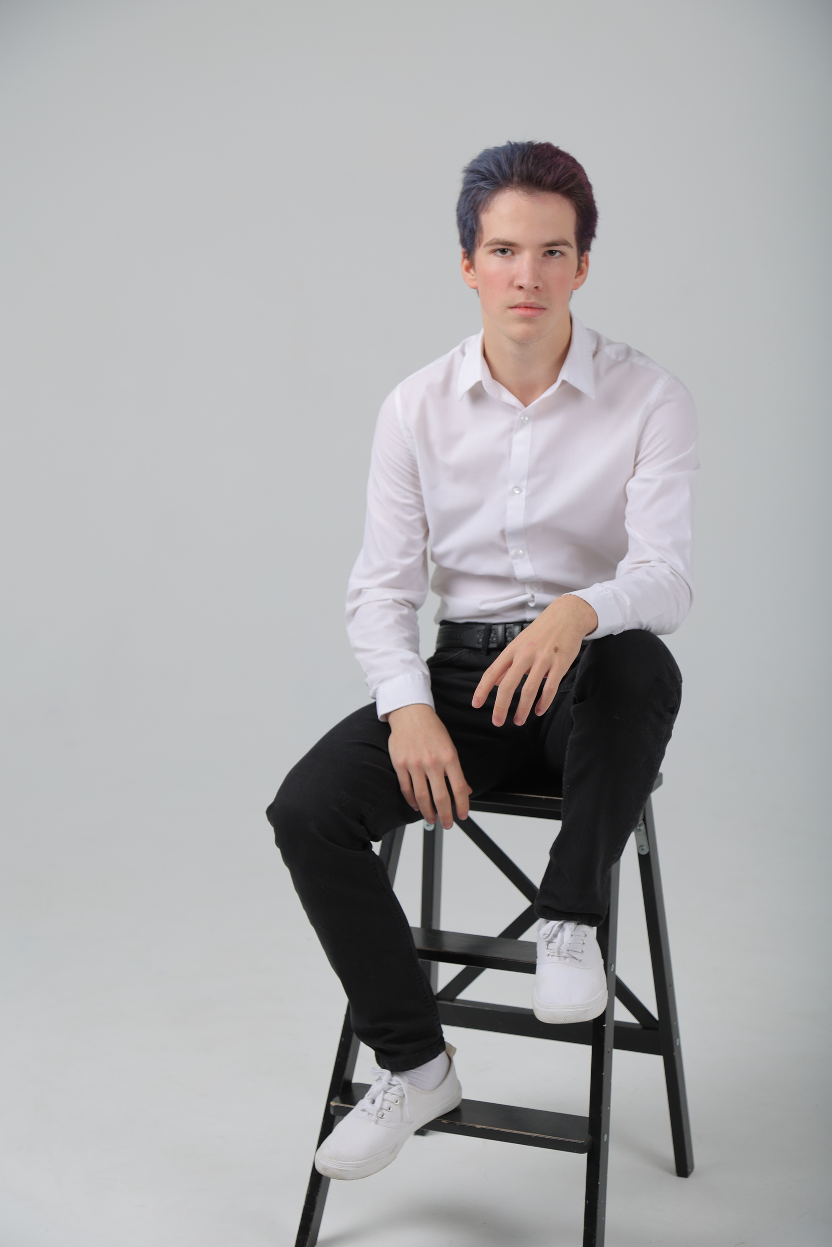 ВЫПУСКНОЙ АЛЬБОМ снимаем в студи. Школьная фотография в Санкт-Петербурге, выпускные альбомы, фотосессии