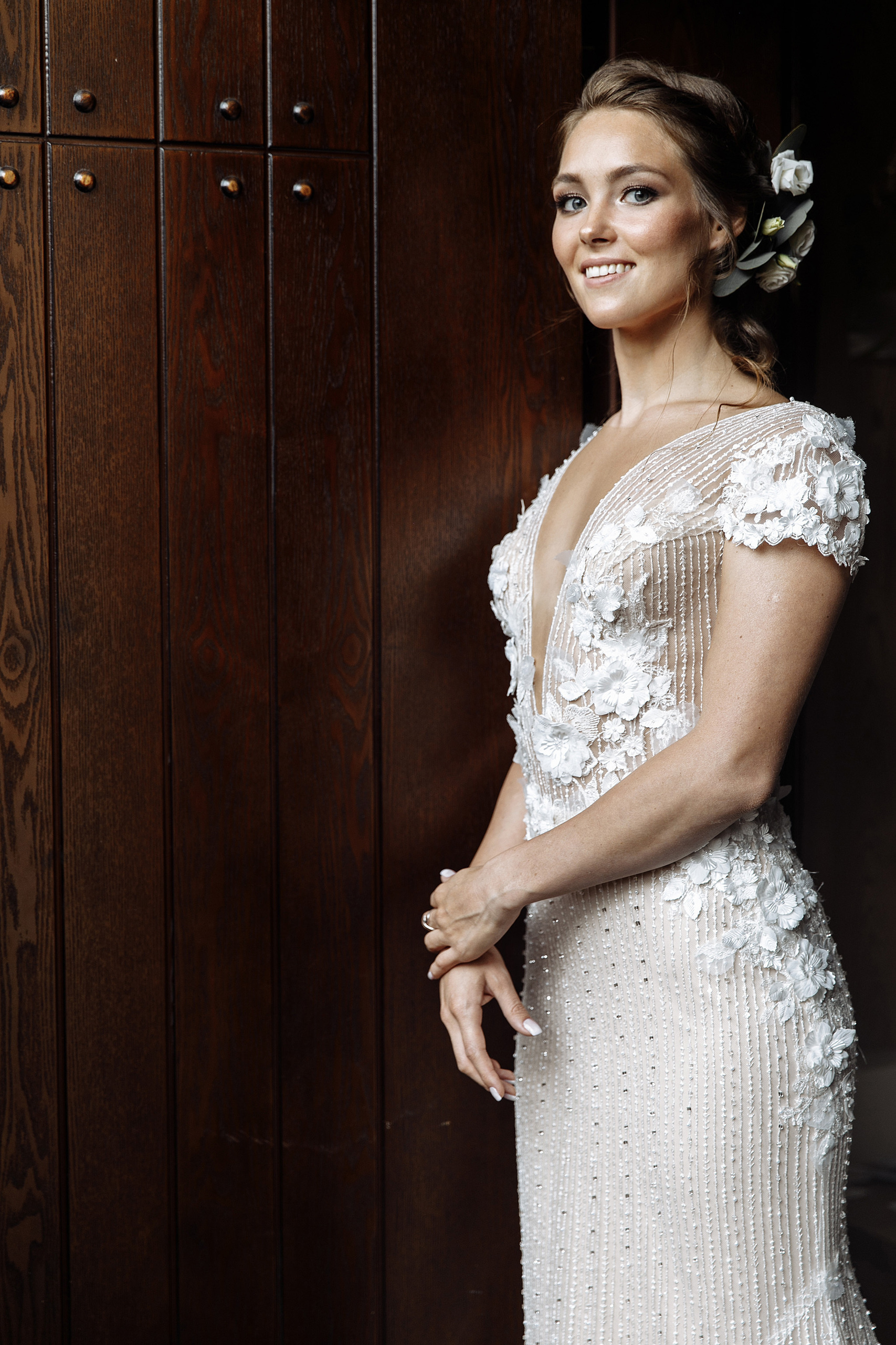 Невеста была прекрасная, погода была ужасная. Фотограф Игорь Цаплин