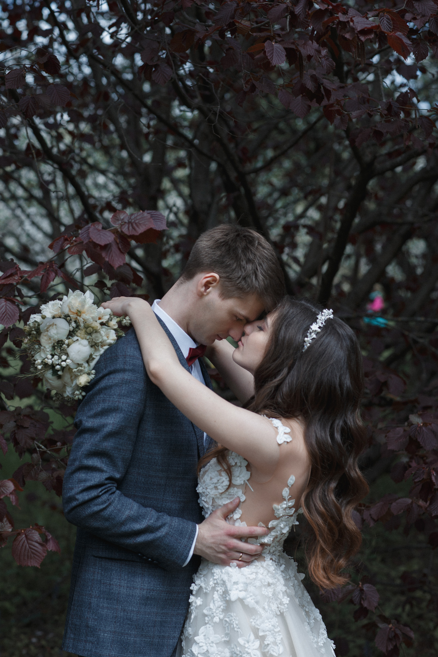 Фотосессия свадебного дня в Ботаническом саду, отеле Пекин