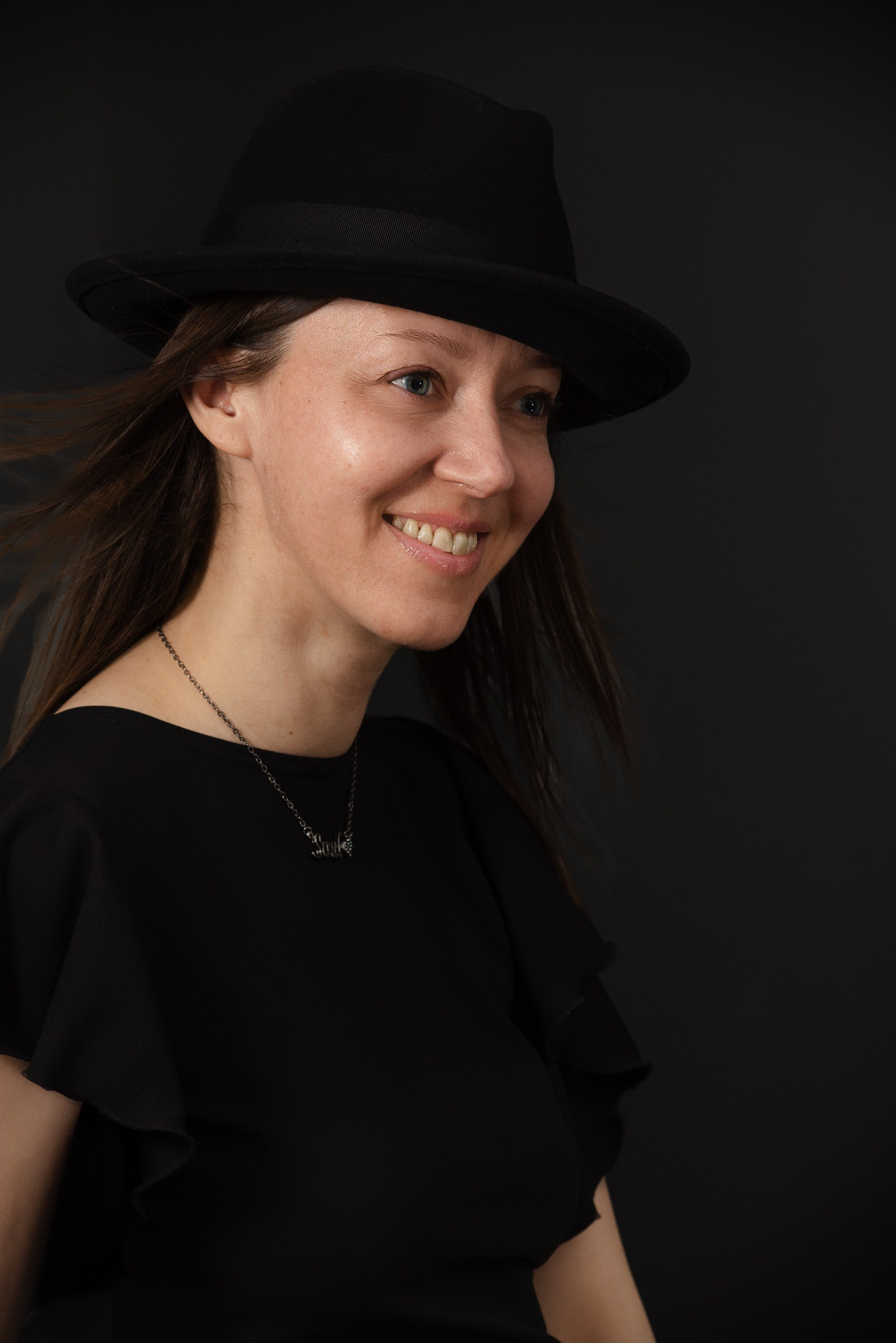 Валя Саар, писатель, писательница, автор