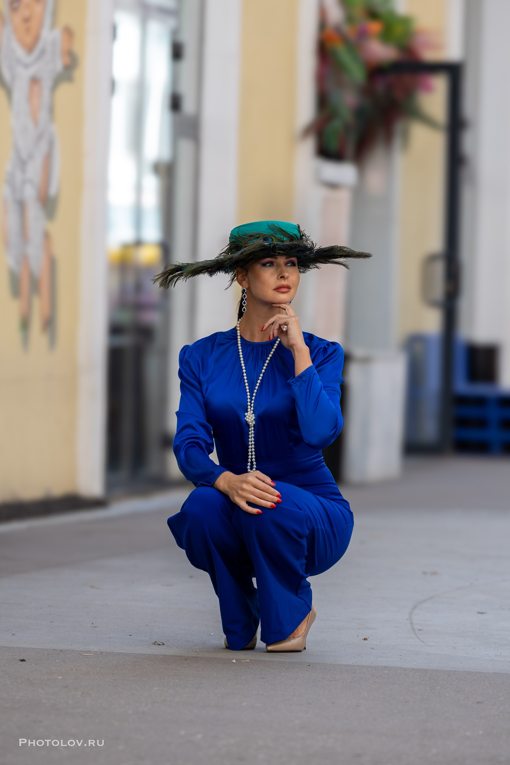 Модный показ Сними шляпу