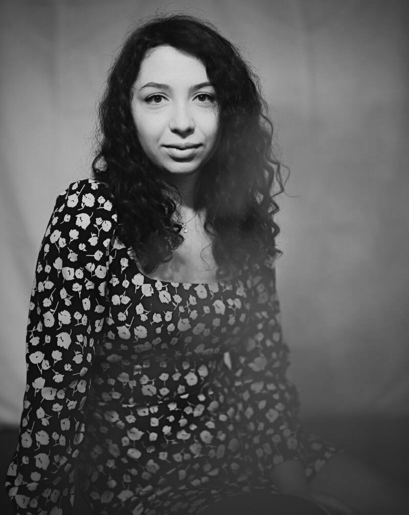 Контакты. Я фотограф, занимаюсь предметной, портретной, семейной и парнной фотосессией