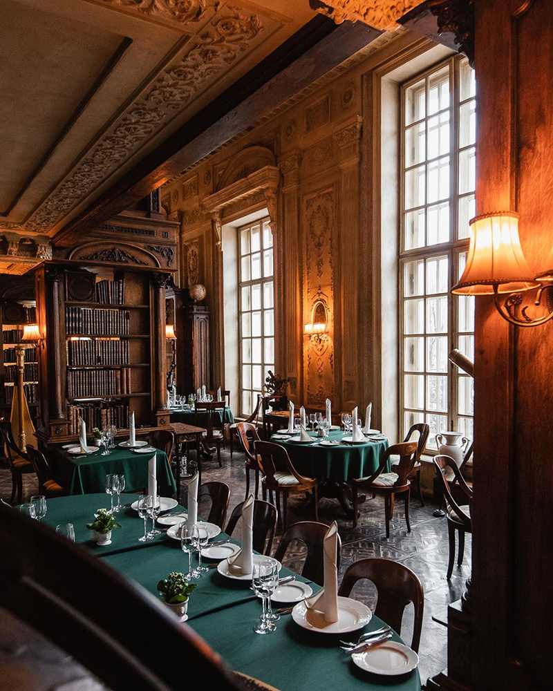 ТОП-10 необычных мест для свадебной фотосессии в Москве