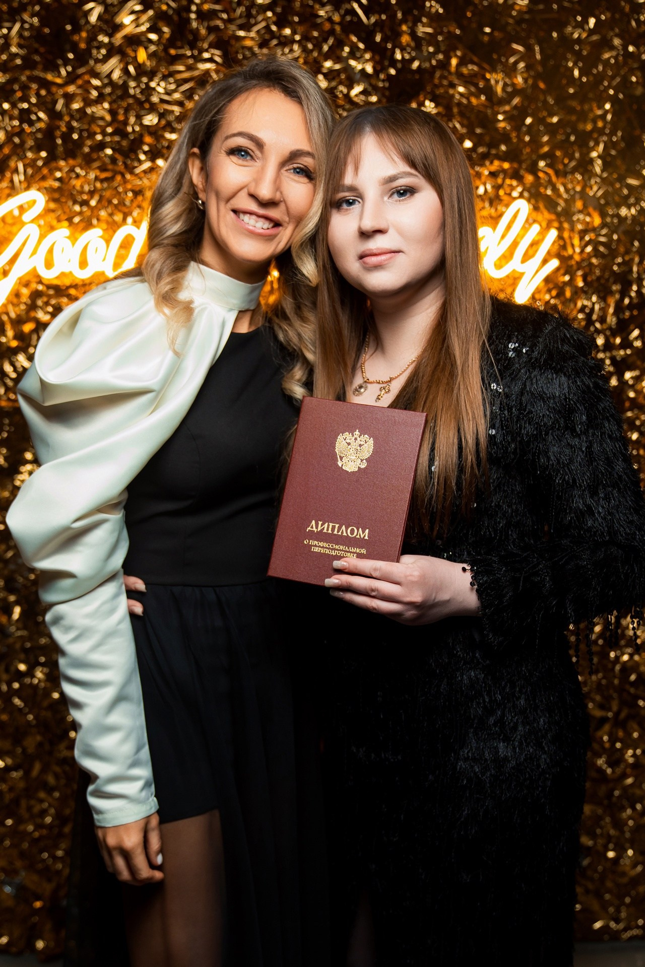 Профессиональный фотограф новорожденных Ксения Бортник