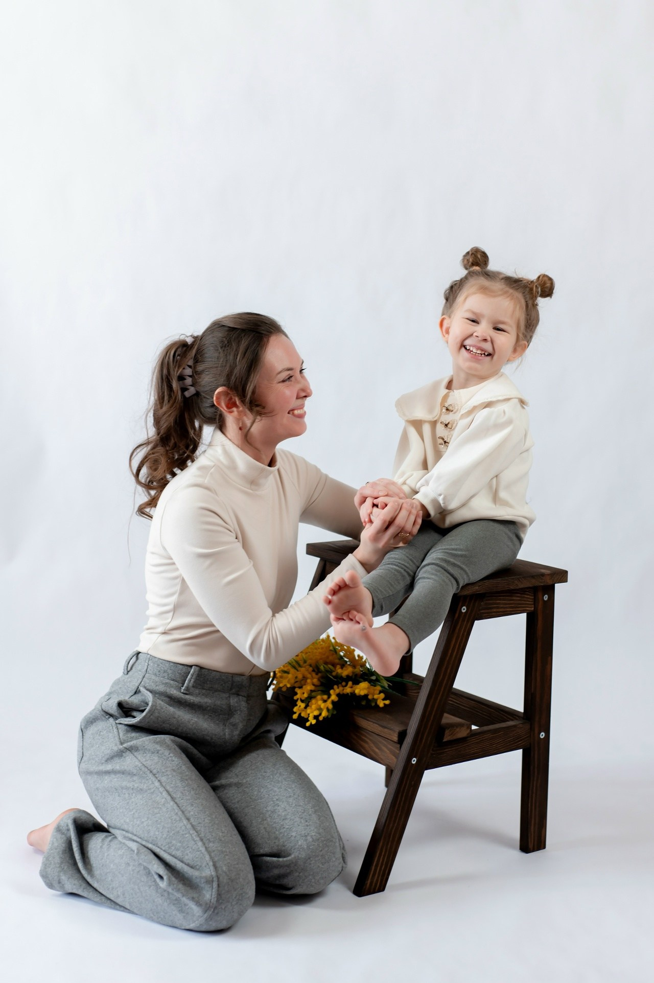 Фотосессии. Детский и семейный фотограф Эльмира Веселова. Детская фотостудия Мира. Фотосессия на годик