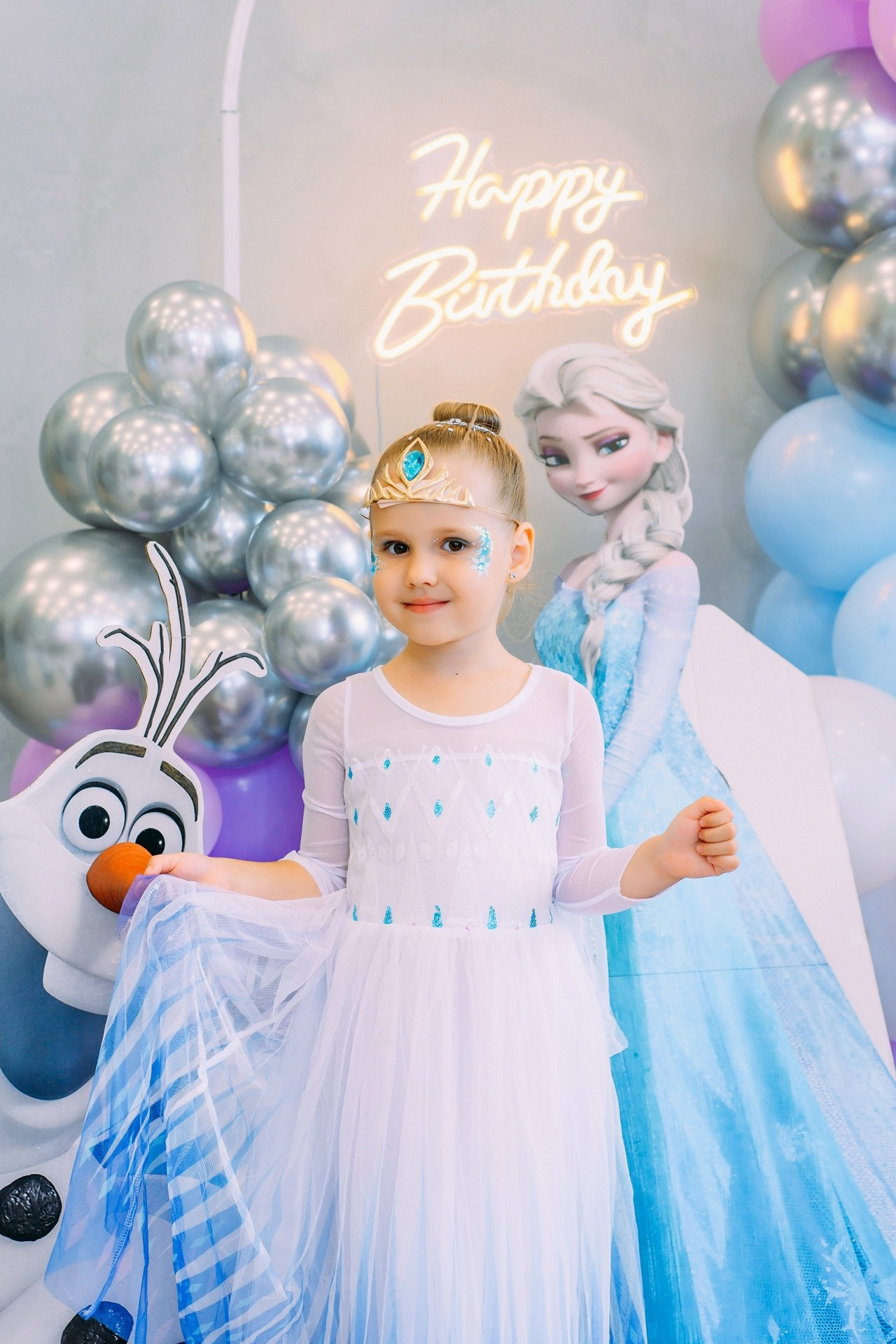 Фотосессии. Детский и семейный фотограф Эльмира Веселова. Детская фотостудия Мира. Фотосессия на годик