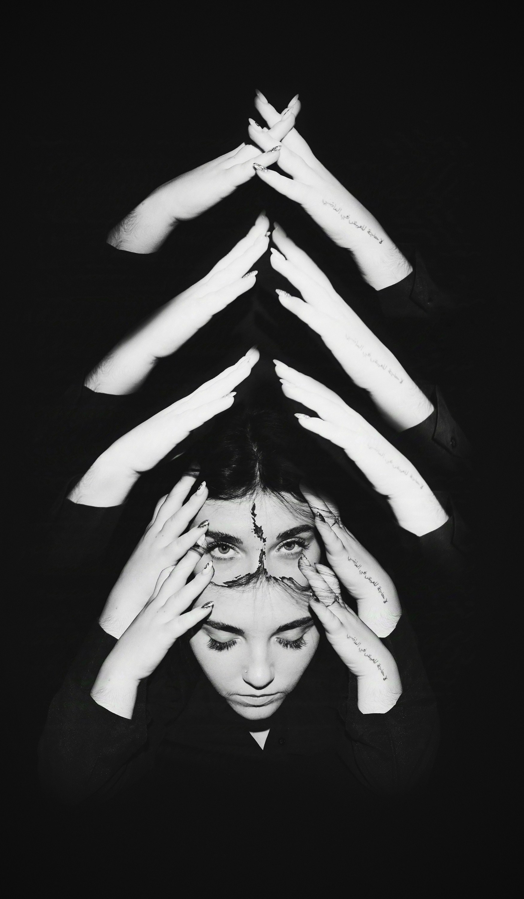 Выставка Драматургия героя