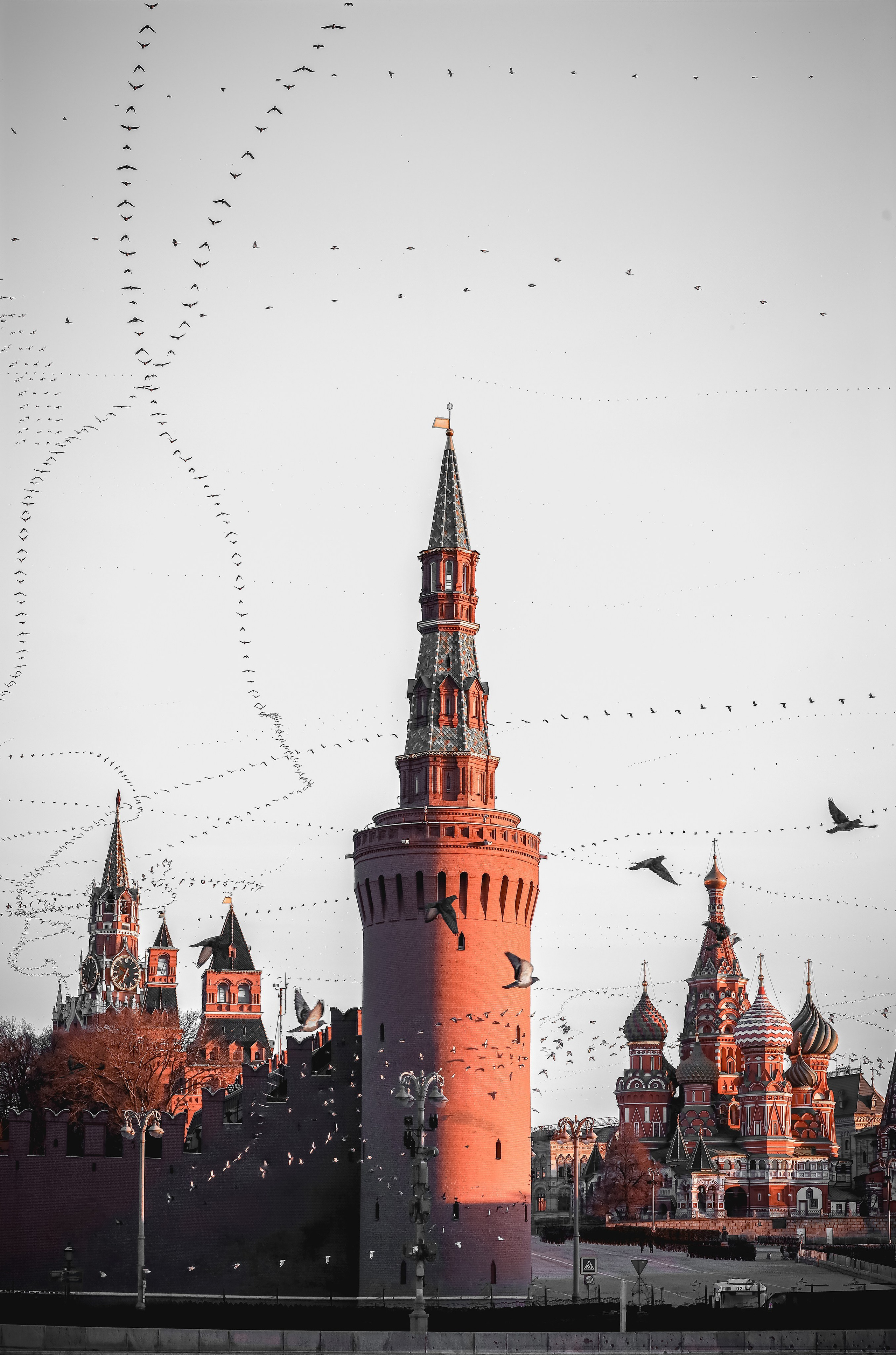 Мультимедийный проект «Траектория мегаполиса». Павел Иванов — фотохудожник