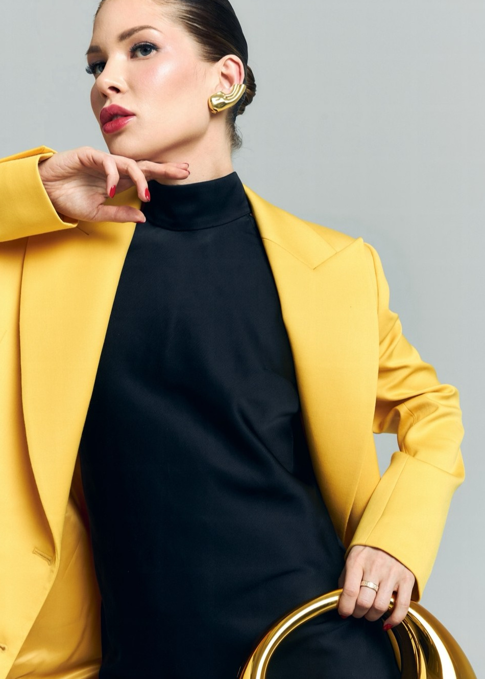 SERVICES. PERSONAL STYLIST