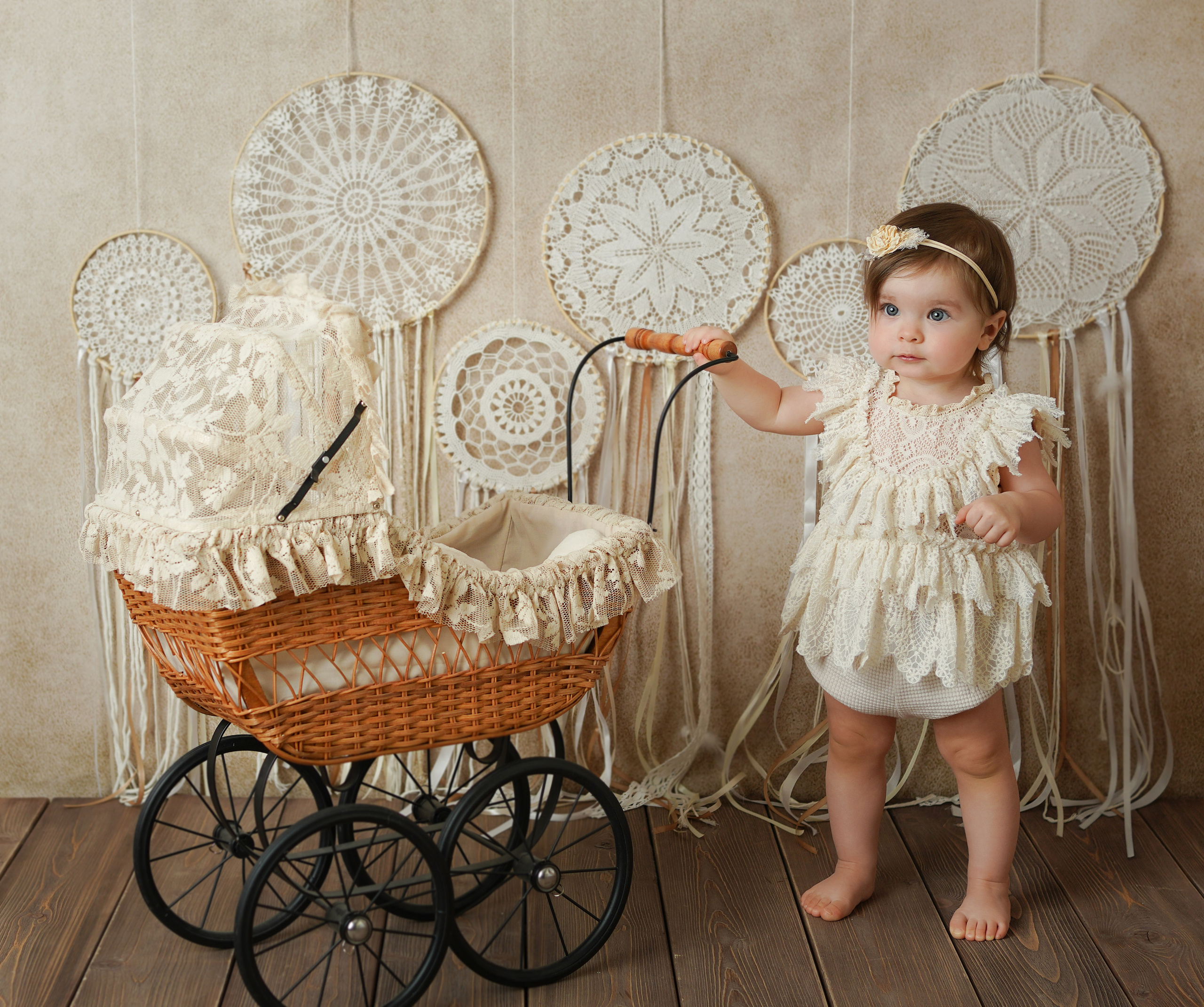 Малыш с родителями приехала ко мне на фотосессию «Первый годик»