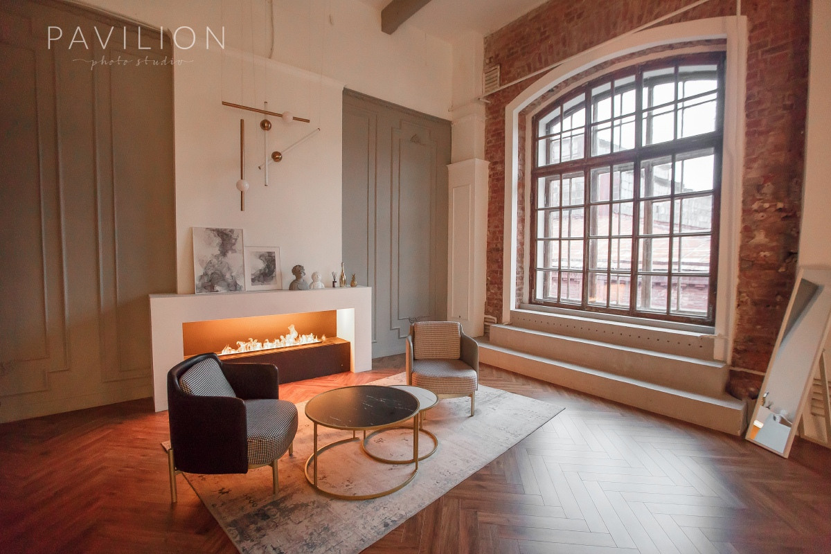 Залы в фотостудиях идеально подходящие для съёмки утра невесты