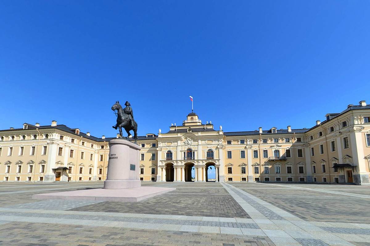 4 закрытых места рядом с Петергофом для свадебной фотосессии в дождь. Свадебный фотограф в Санкт-Петербурге Венера Ахметова