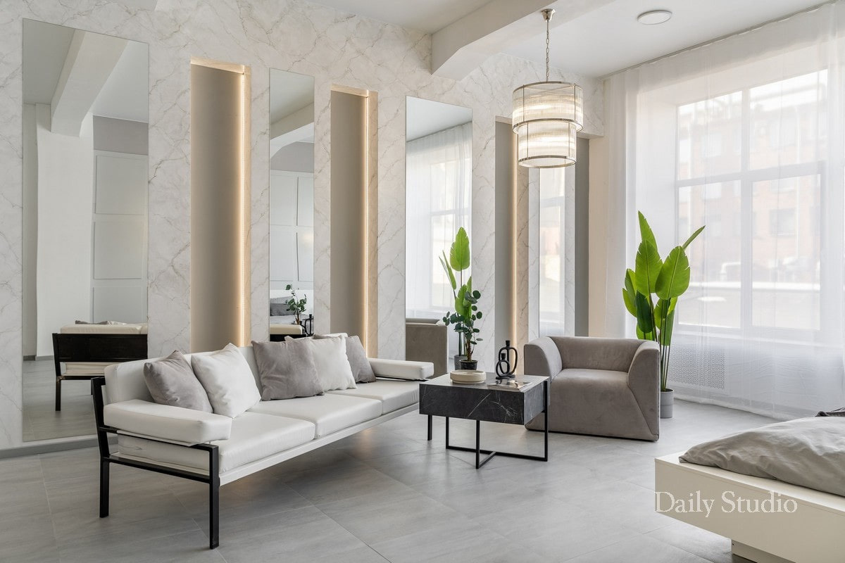 Залы в фотостудиях идеально подходящие для съёмки утра невесты