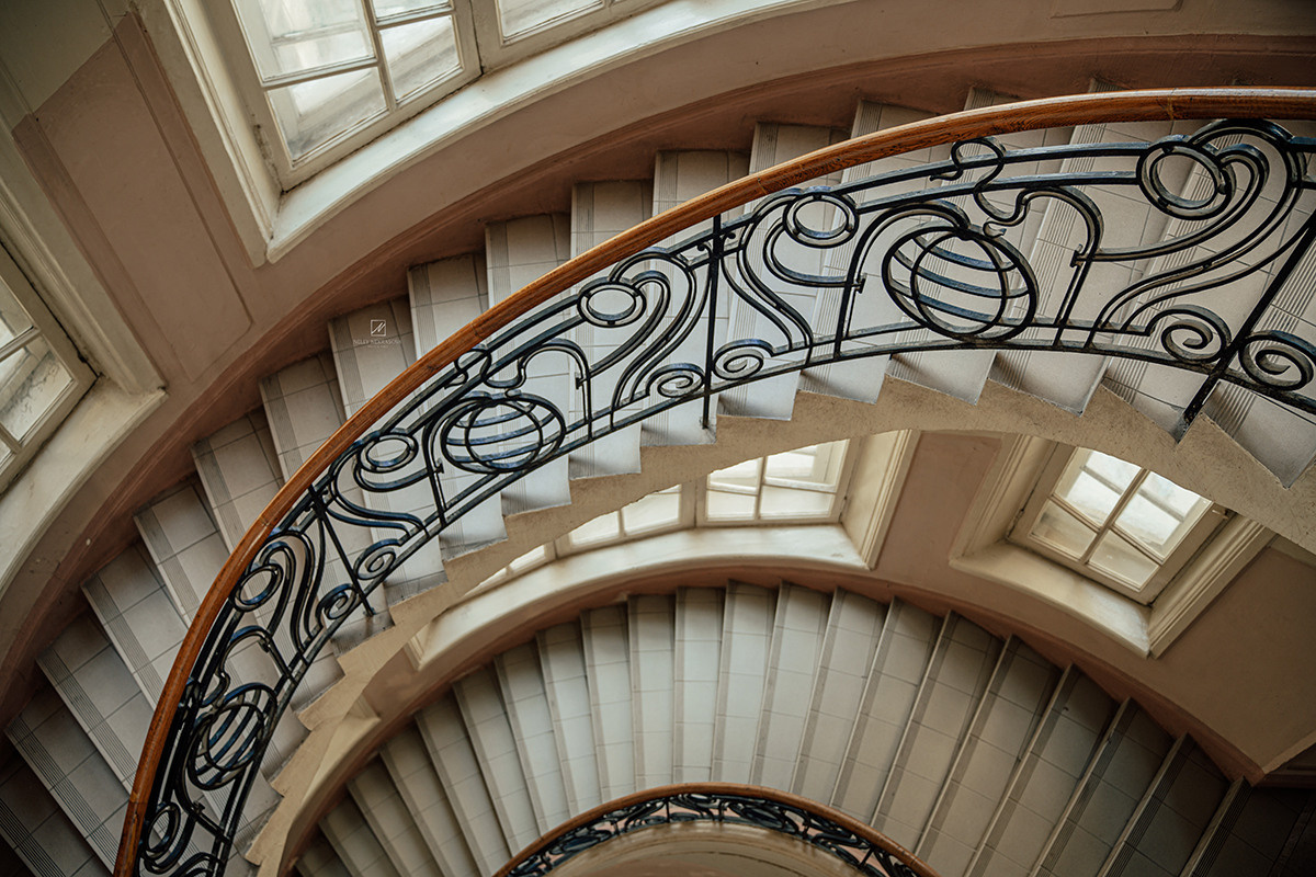 Саввинское подворье в Москве. Фотограф и искусствовед в Туле и Санкт-Петербурге Нелли Некрасова