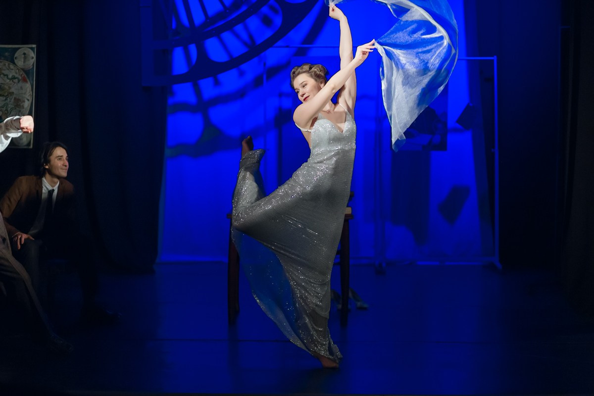 Афиша. Санкт-Петербургский драматический театр «Палитра»