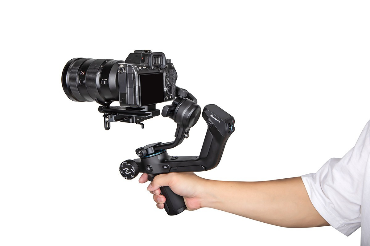 Подвес «SCORP 2» с функцией отслеживания AI. Фотограф — видеограф в Москве Дмитрий Менделеев