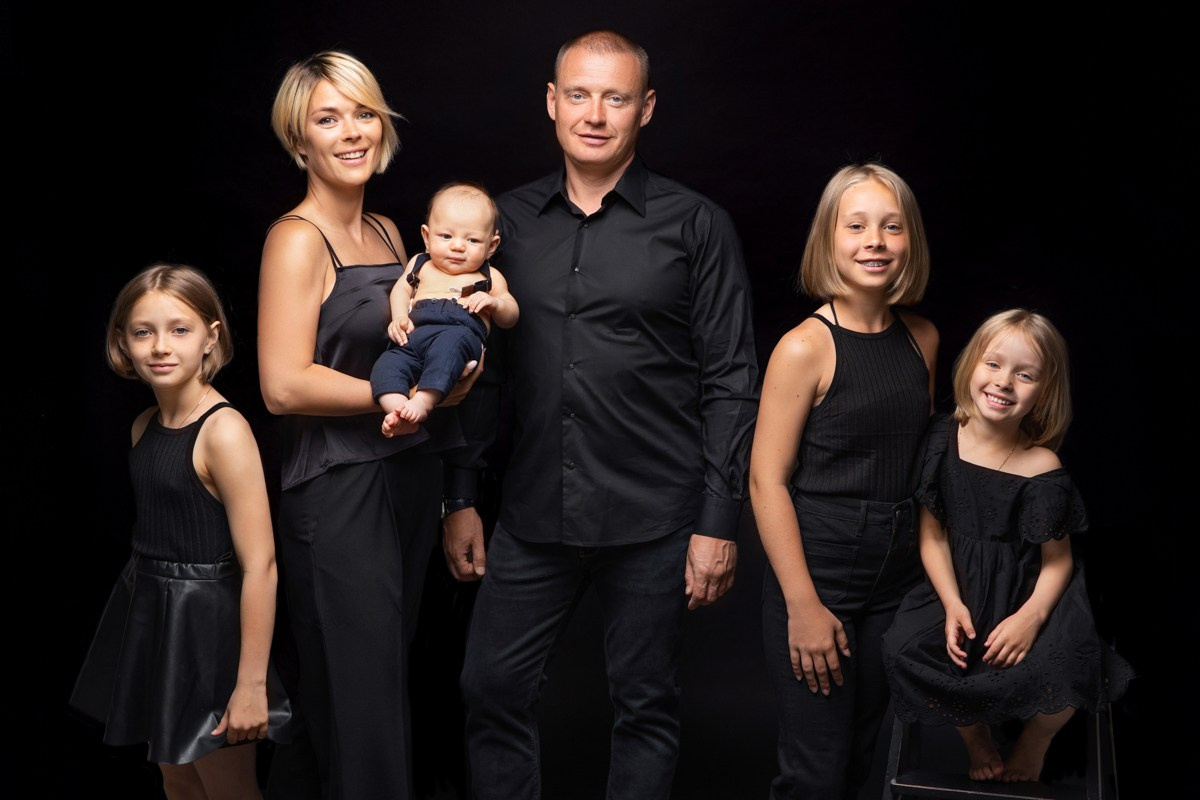 Съемка в профессиональной фотостудии. Фотограф новорожденных, семейный фотограф в Санкт-Петербурге