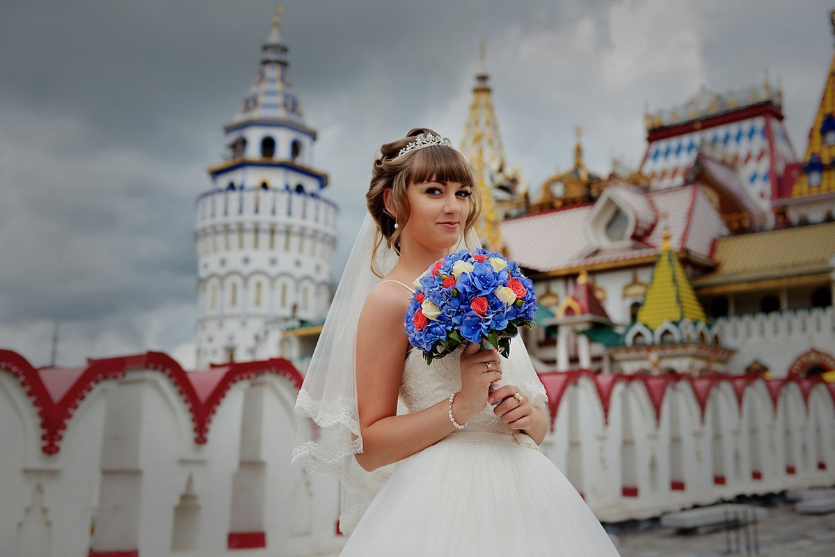 Свадебная фотосессия в Измайловском Кремле