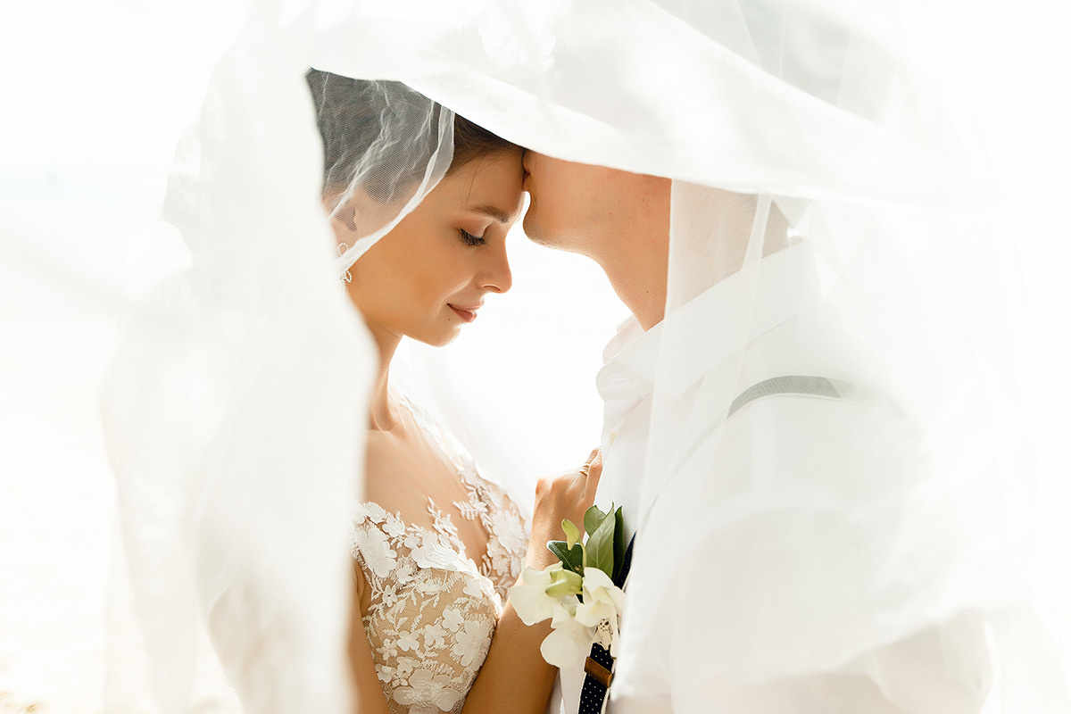 Wedding photographer in Thailand