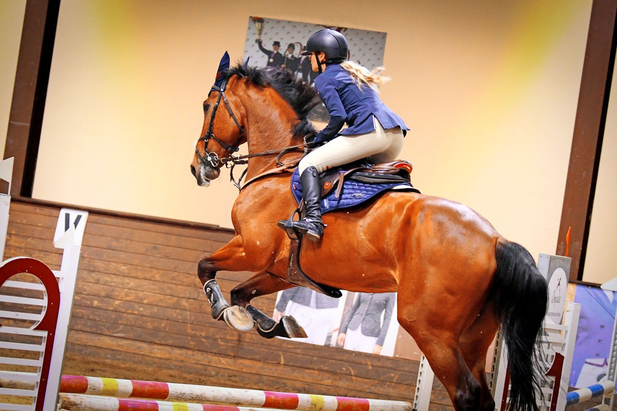 23.11.2024_Открытые соревнования на призы КСК «Отрада» по конкуру. ТУРНИРНАЯ КОННАЯ ФОТОГРАФИЯ, Руднева Ольга и Евгений Адеев