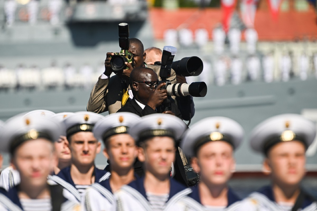 Минимальный набор фотожурналиста. Документальный фотограф Сергей Вдовин