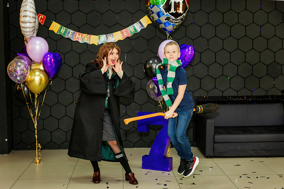 Детский день рождения в стиле Гарри Поттера. Детский и семейный фотограф в Екатеринбурге