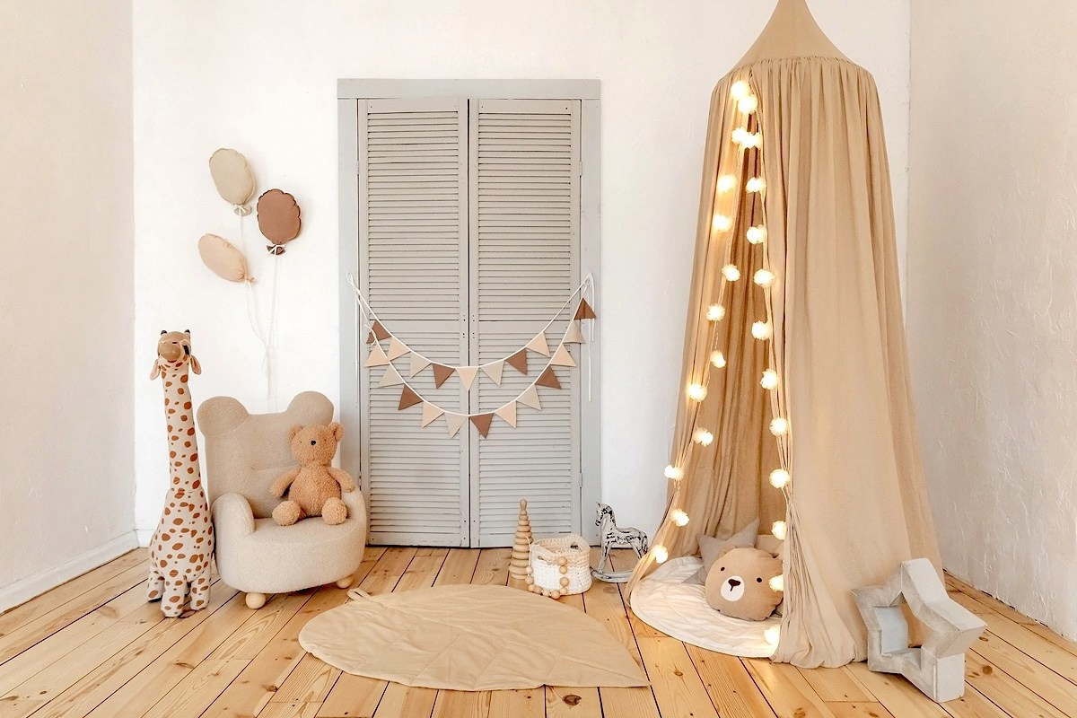 Фотостудии с новогодним интерьером 2024-2025. Детский и семейный фотограф в Екатеринбурге