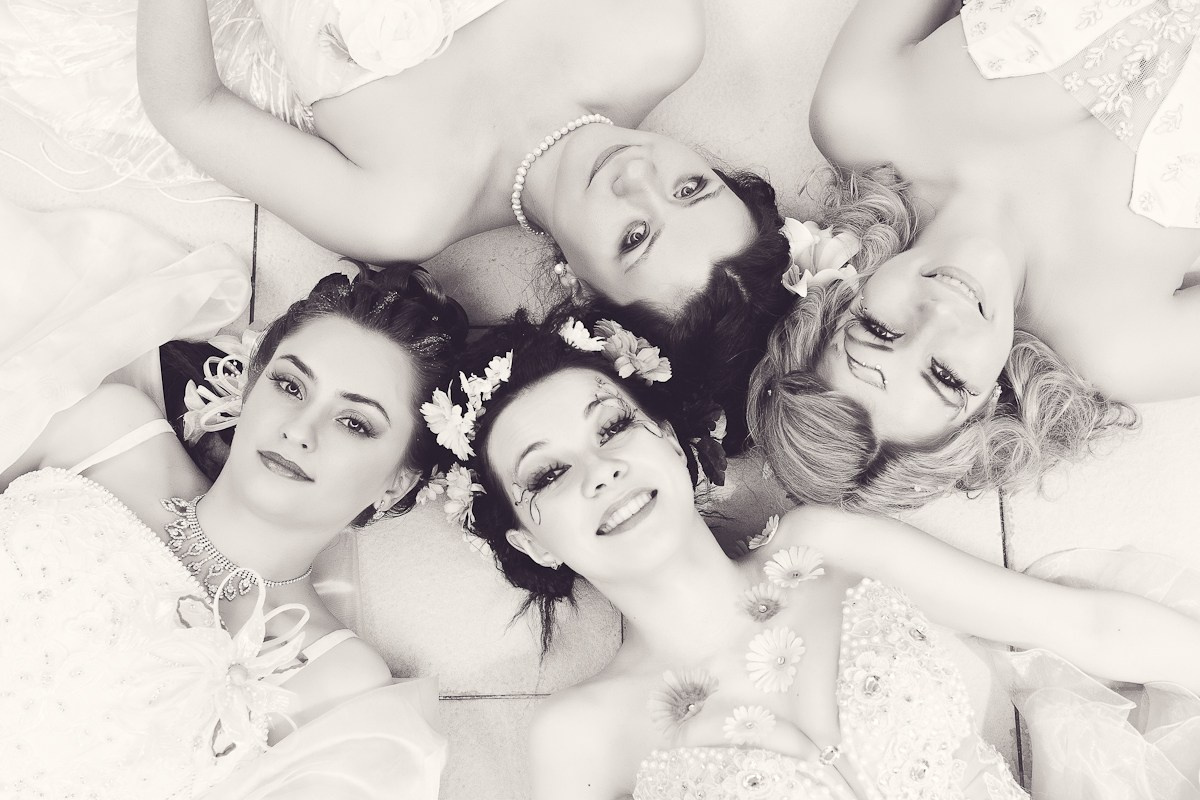 Публикация в журнале Зеленая Свадьба. Фотограф Денис Гавриленков в Москве