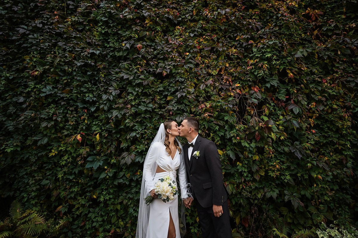Цена свадебного фотографа Тихомиров Евгения в Красноярске. 📸 Свадебный и семейный фотограф в Красноярске Тихомиров Евгений | 17 лет опыта | 800+ свадеб