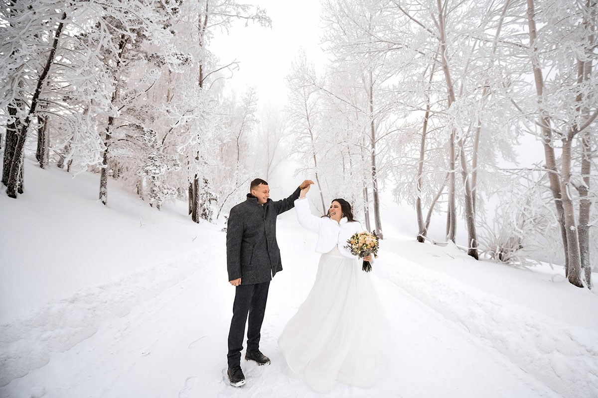 Цена свадебного фотографа Тихомиров Евгения в Красноярске. 📸 Свадебный и семейный фотограф в Красноярске Тихомиров Евгений | 17 лет опыта | 800+ свадеб