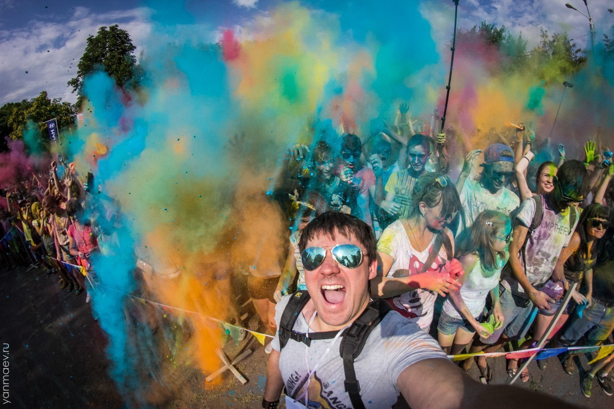 Студия в Ростове-на-Дону. Свадебная, репортажная и бизнес съёмка в Ростове-на-Дону