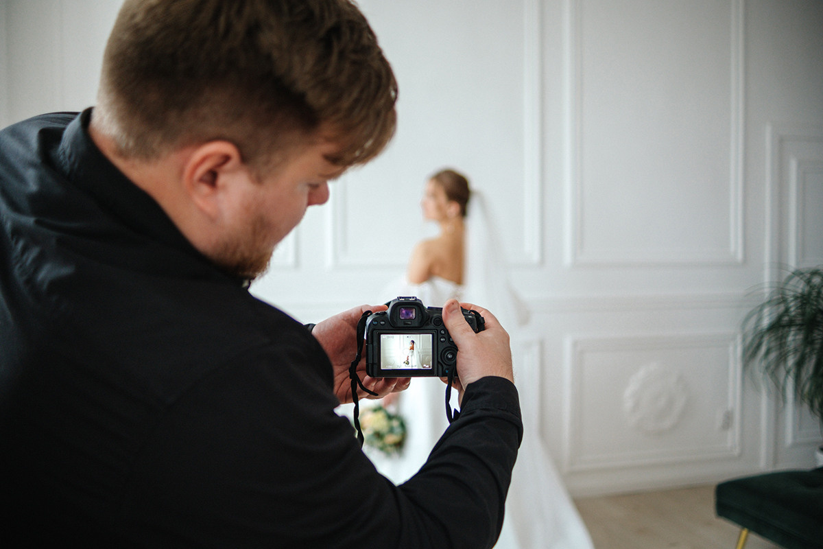 Курс по основам фотографии (онлайн). Свадебный фотограф Александр Савченко Смоленск
