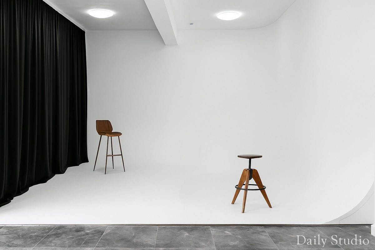 Локации и фотостудии в Санкт-Петербурге для женской фотосессии