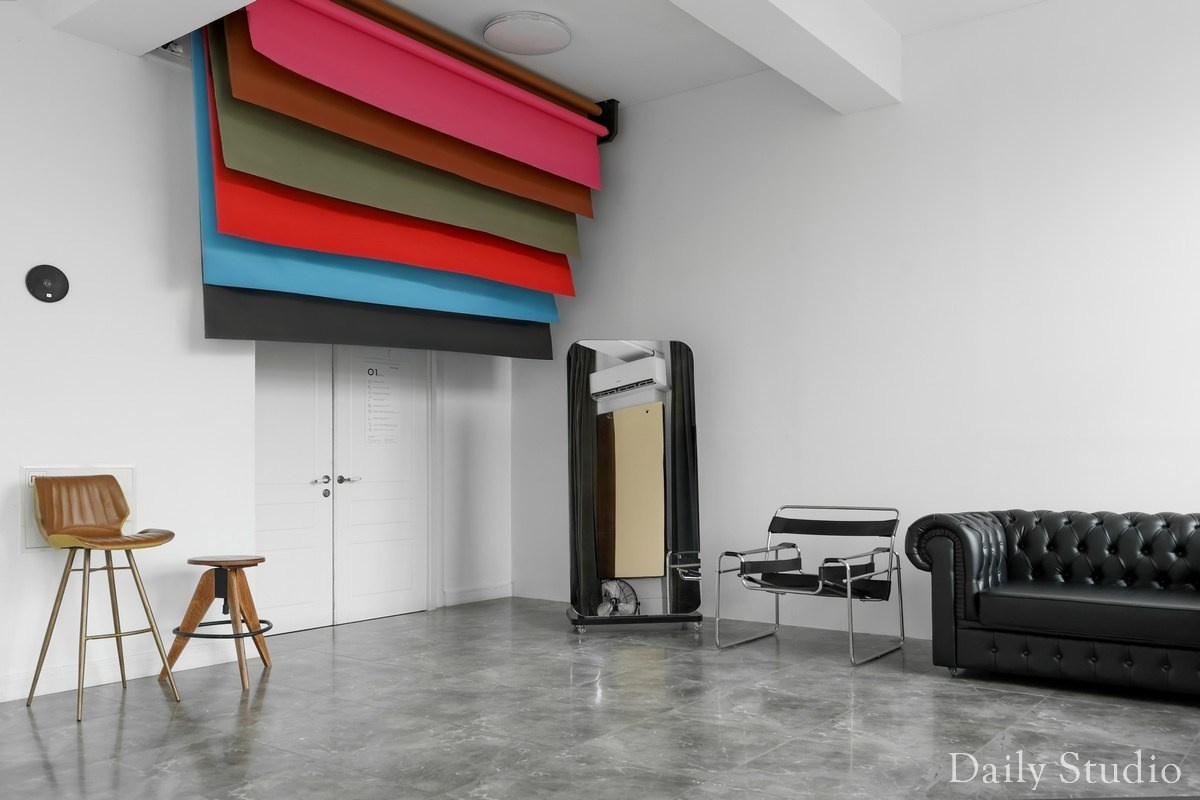 Локации и фотостудии в Санкт-Петербурге для женской фотосессии