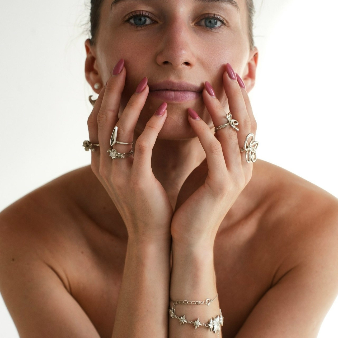 Парная фотосессия love story в студии Точка СПб в стильных образах