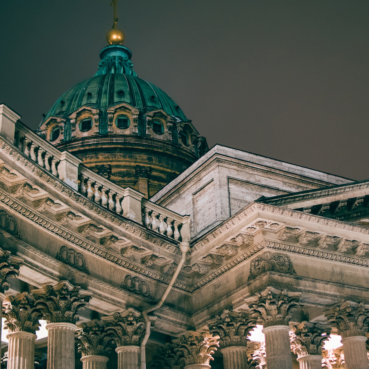 הוֹרָאָה. יבגני פלבין. צלם. תעשייה, דיווחים, חתונות, פורטרט