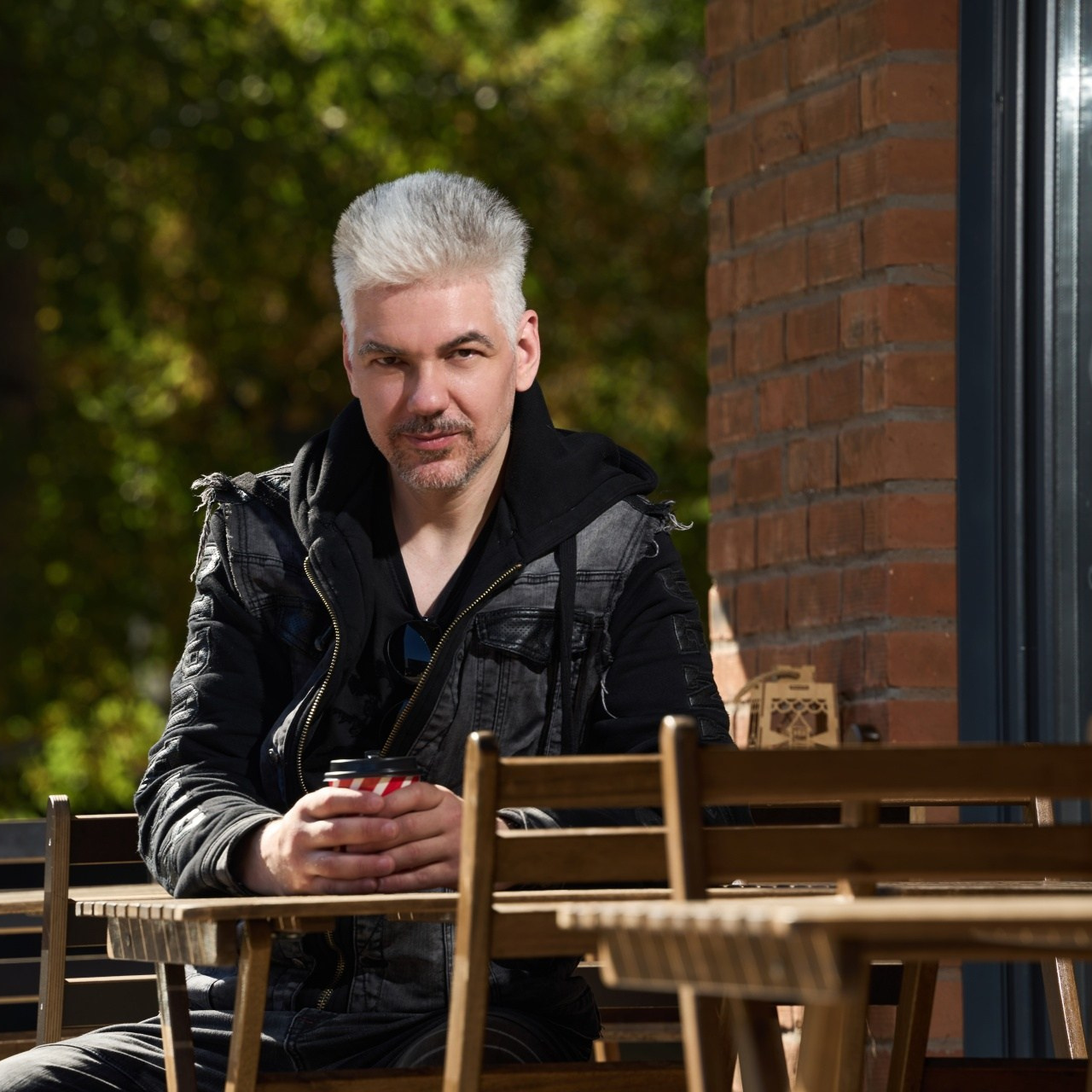 Мужские фотосессии для сайтов знакомств в Москве. Портретный фотограф Павел Бахирев. Москва