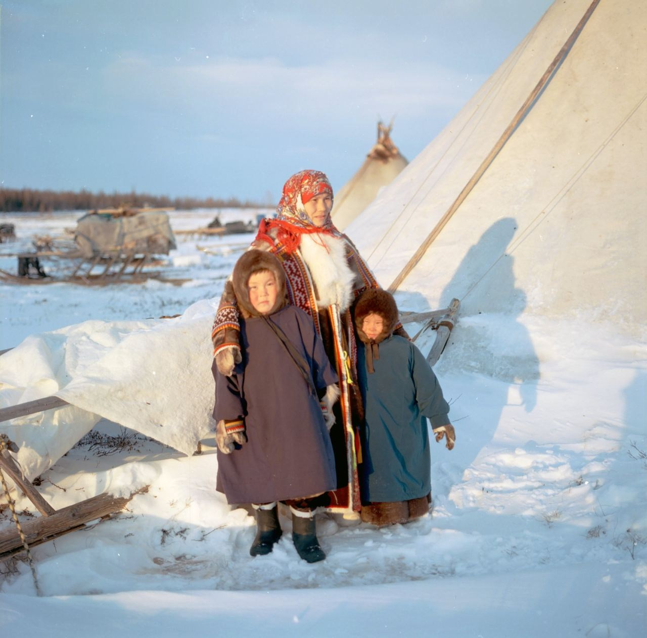 Открылась выставка Самарии Нуруловой «Глаза попозже зайдут»