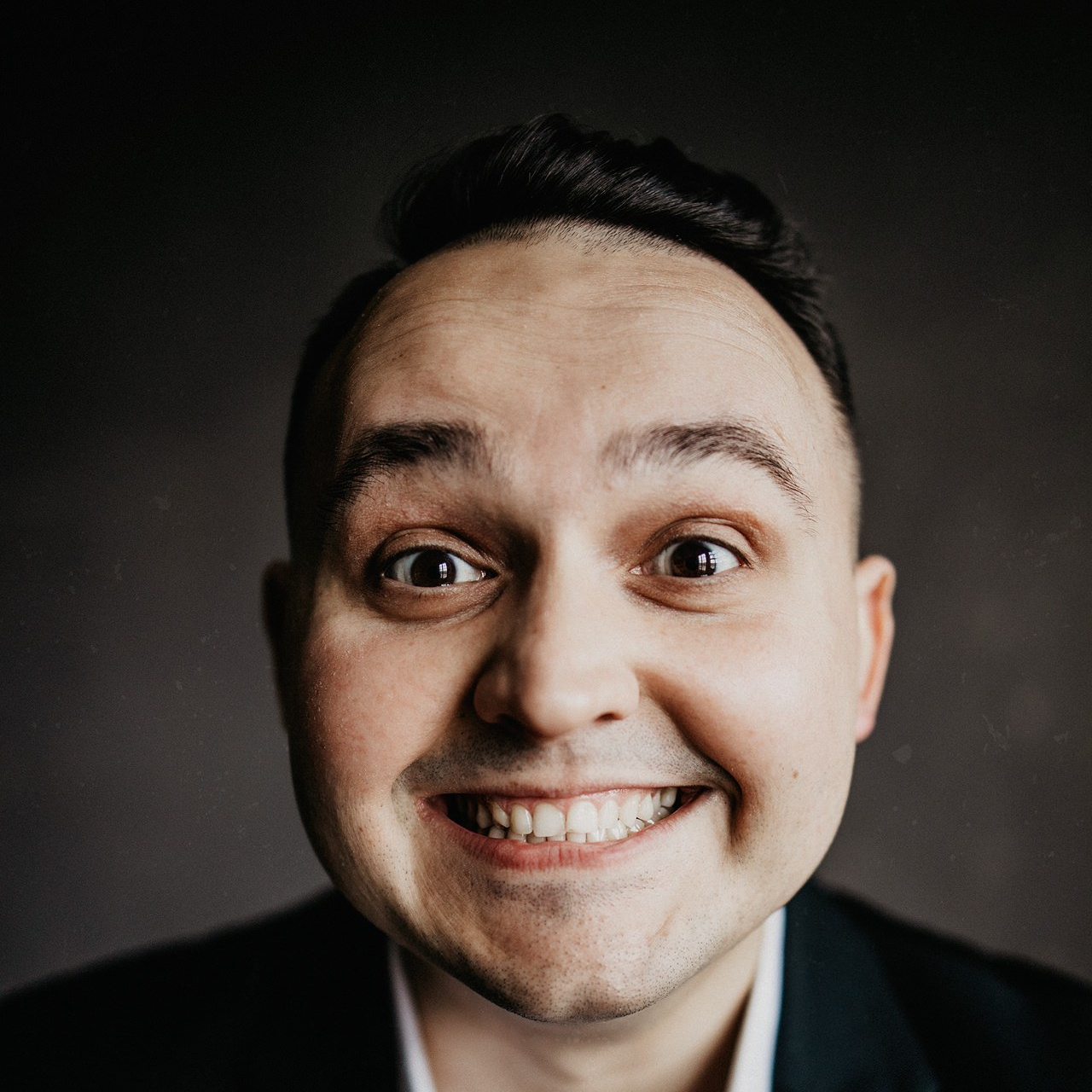 Стоимость. Ведущий Стас Праздников Свадьба Тюмень