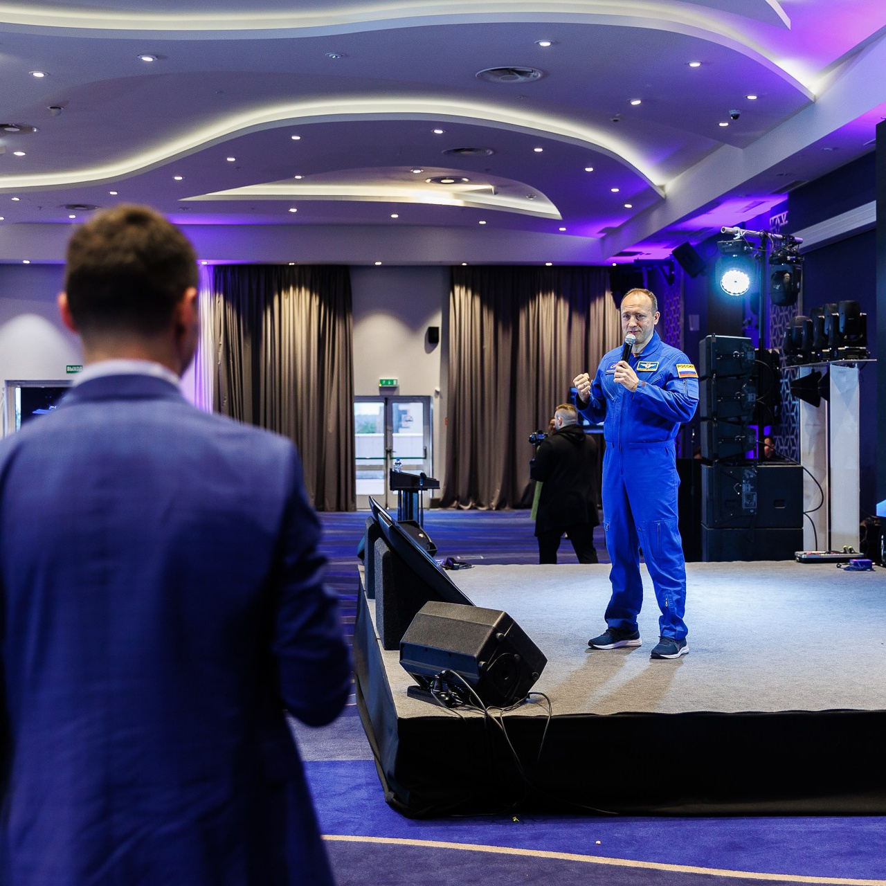 Фотосъёмка для бизнеса — предметное фото, репортаж с мероприятий, портреты людей, съёмка интерьера и экстерьера